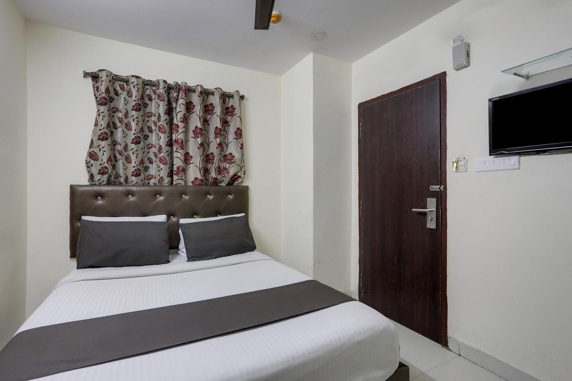 Super Collection O Lotus Grand Near Secunderabad Railway Station Hotel Екстериор снимка