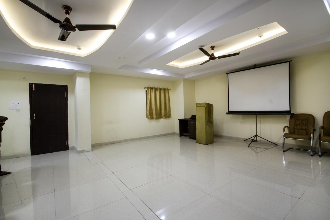 Super Collection O Lotus Grand Near Secunderabad Railway Station Hotel Екстериор снимка